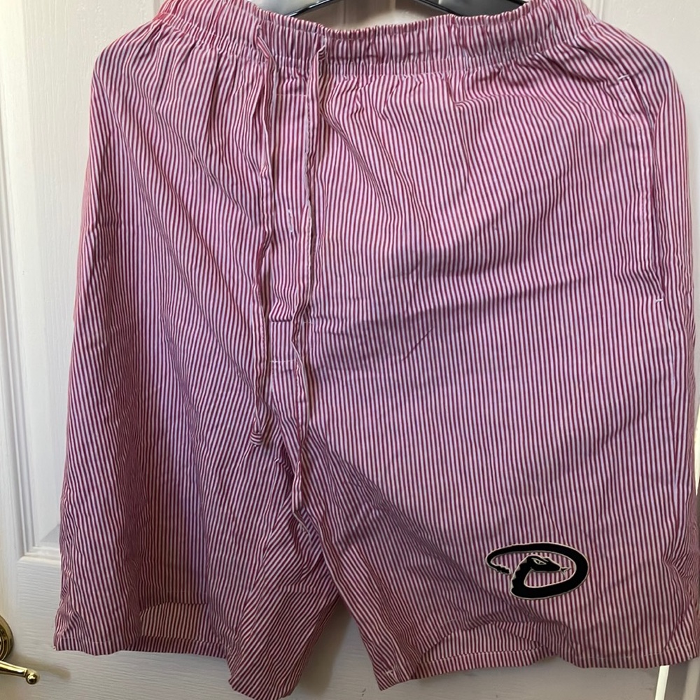 FINAL MARKDOWN Men’s diamondbacks lounge shorts xl